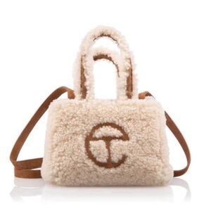 Telfar UGG x TELFAR Small Reverse Shopper - Natural